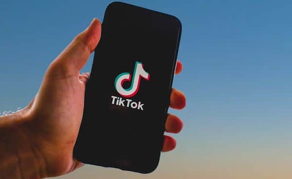Cara Download Video TikTok di Savetik Menggunakan Android