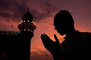 Doa dan Amalan Agar Cepat Kaya Mendadak Menurut Islam